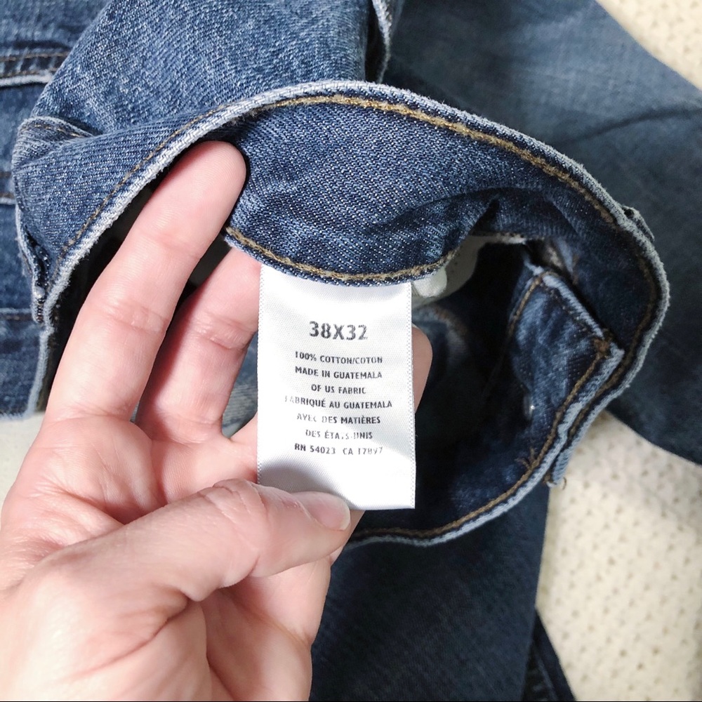 Men’s Old Navy Blue Jeans used flawed stain thigh - Picture 8 of 8